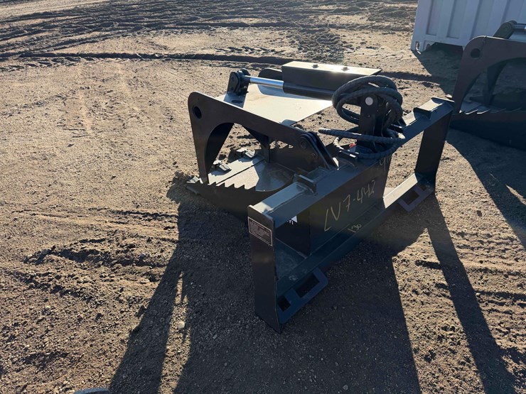 2025-stump-grab-bucket-image-3