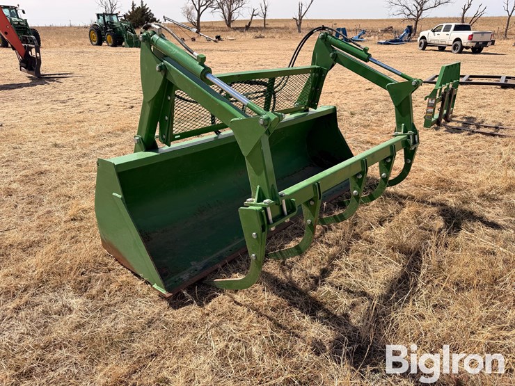 john-deere-8-image-3