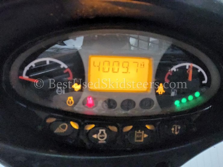 2019-bobcat-s770-image-26