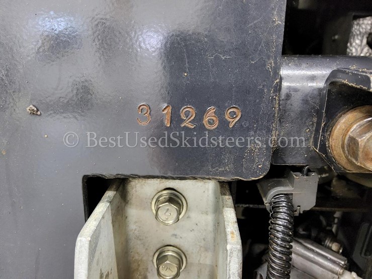 2017-kubota-svl75-2-image-30