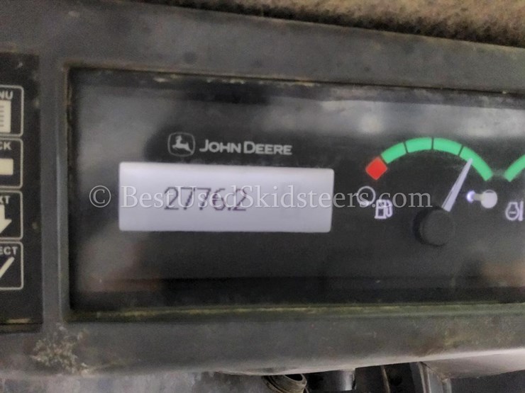 2018-deere-323e-image-31