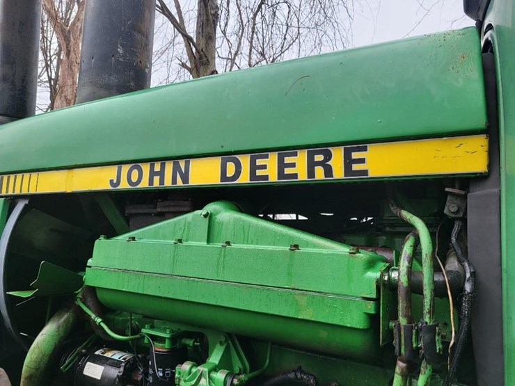 john-deere-8640-image-22