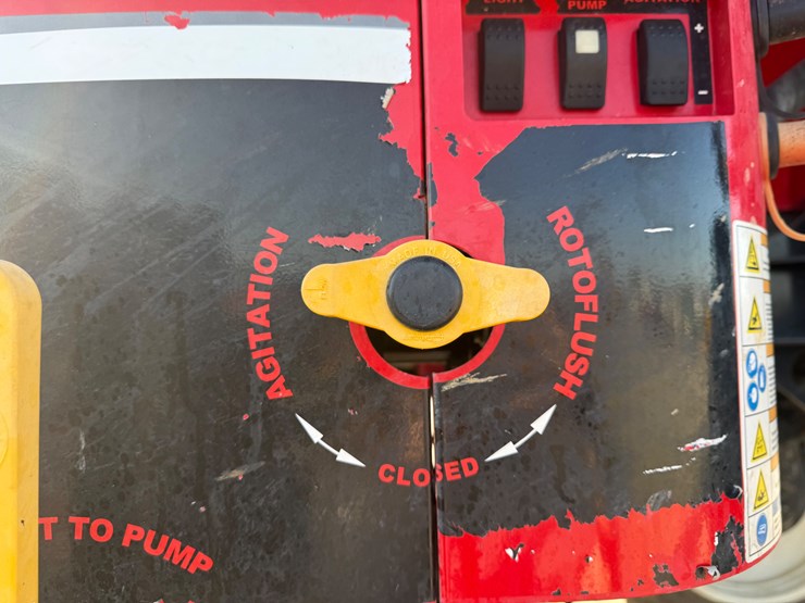 2015-apache-as720-image-85