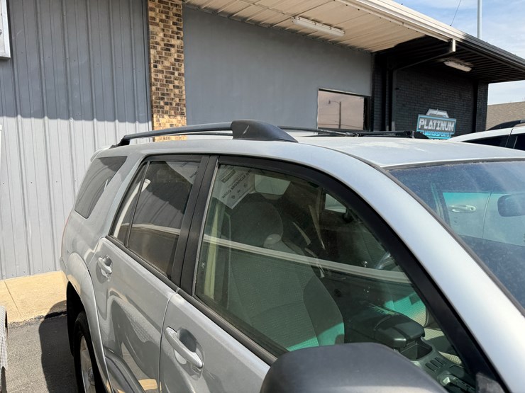 2004-toyota-4-runner-image-32