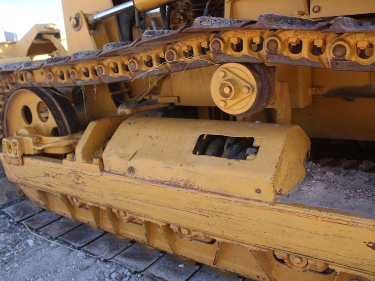 1990-komatsu-d37e-image-43