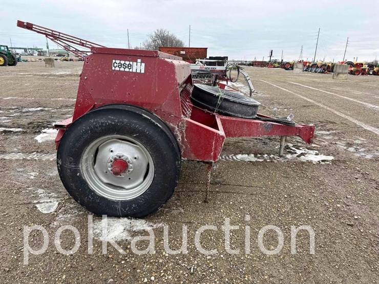 case-ih-5100-image-5