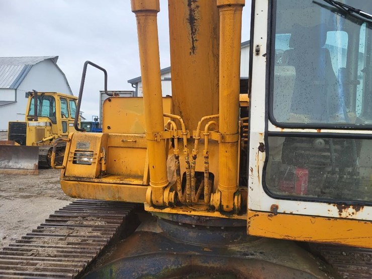 hyundai-robex-130-lc-image-36