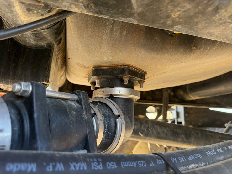 2015-apache-as720-image-78