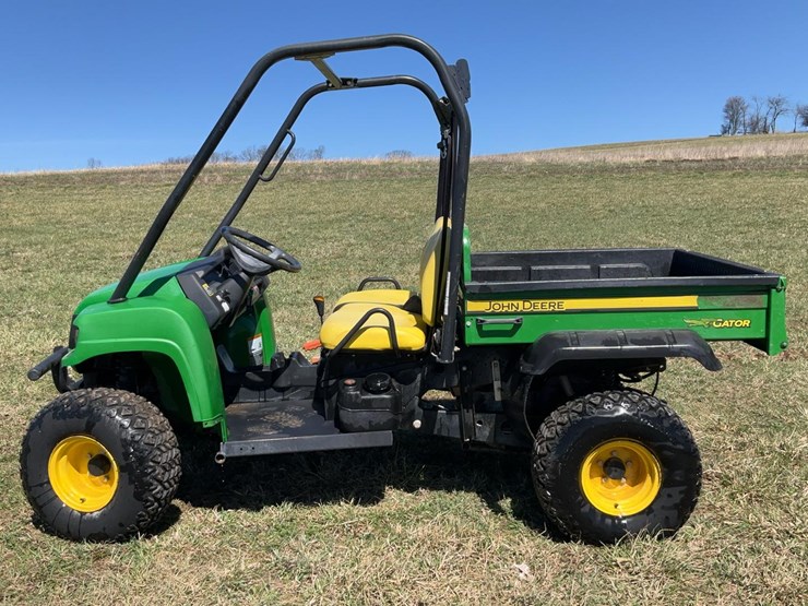 john-deere-gator-image-6