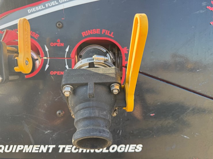 2015-apache-as720-image-87