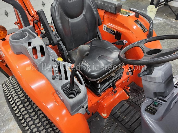 2017-kubota-l3560-image-33