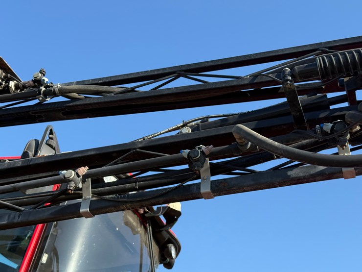 2015-apache-as720-image-57