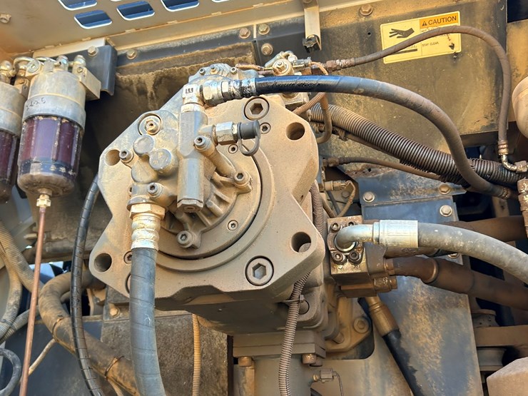 2017-link-belt-700-x2-image-59