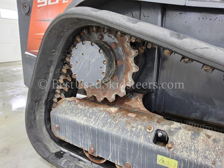 2015-kubota-svl90-2-image-15