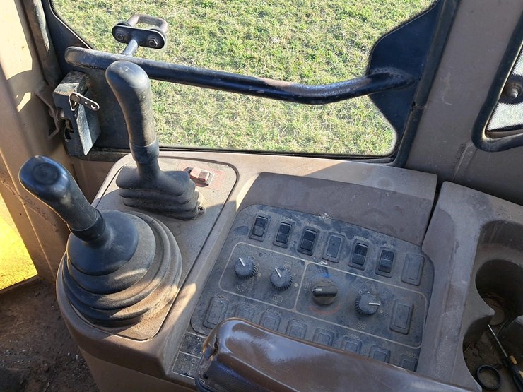 1997-john-deere-444h-image-19