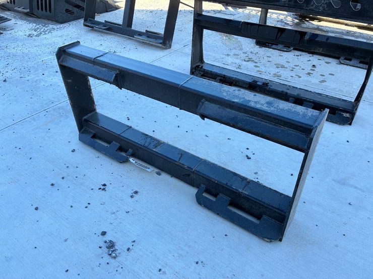 wildcat-skid-steer-quick-attach-frame-image-1