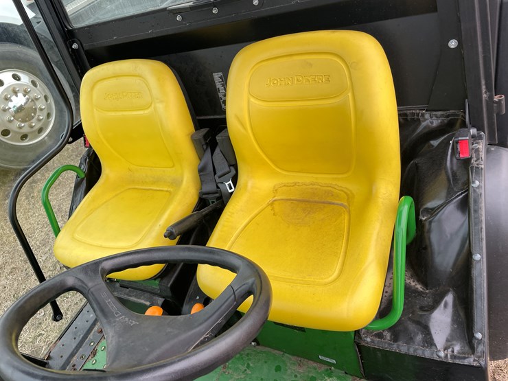 2013-john-deere-gator-image-15