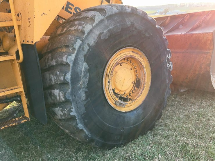 #300-•-2004-dressta-555b-wheel-loader-image-44