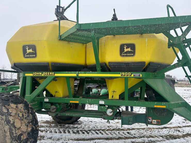 john-deere-1900-image-49