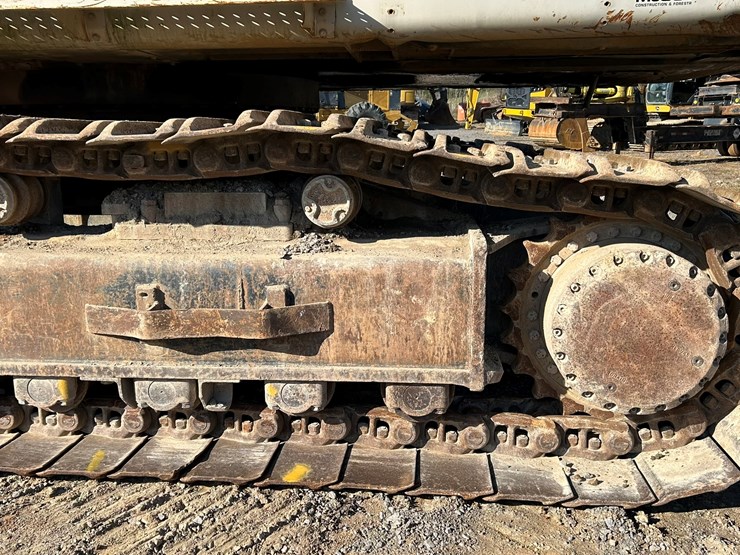 2017-link-belt-700-x2-image-90