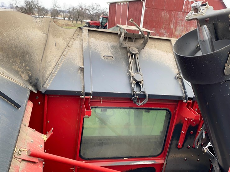 case-ih-6088-image-50