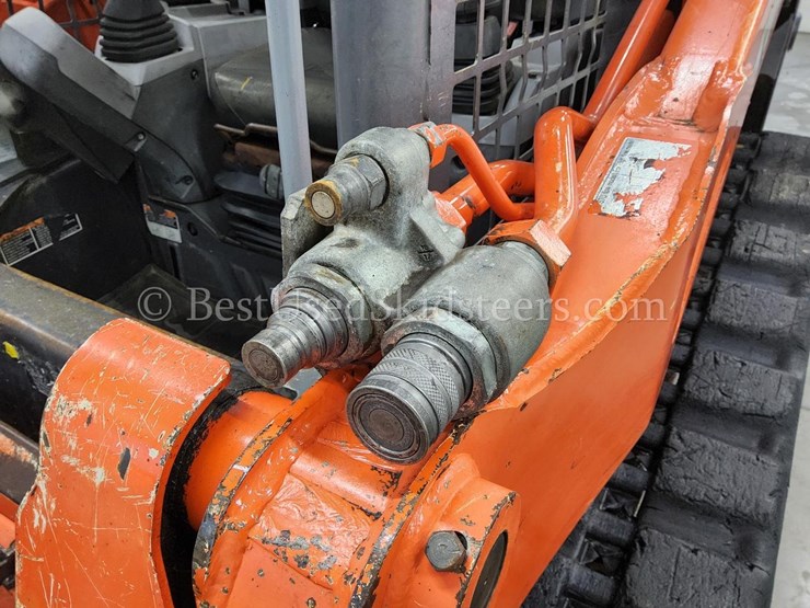 2017-kubota-svl75-2-image-21