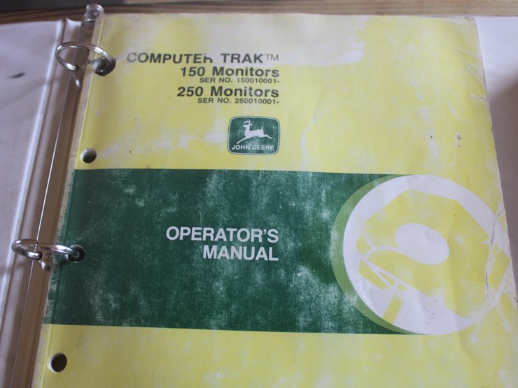 john-deere-7200-image-75