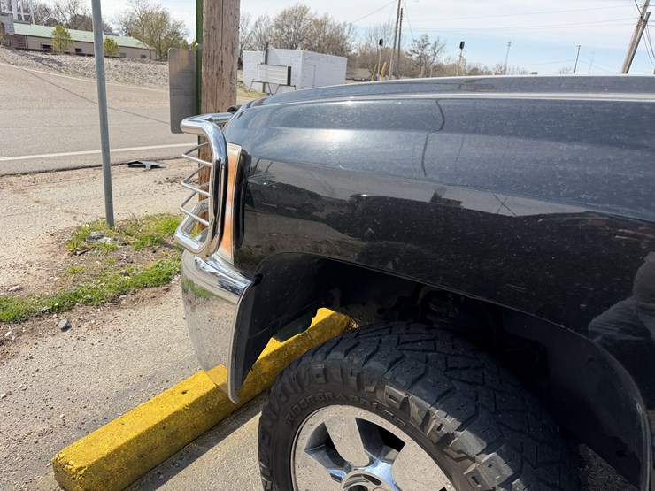 2012-chevrolet-silverado-1500-image-24