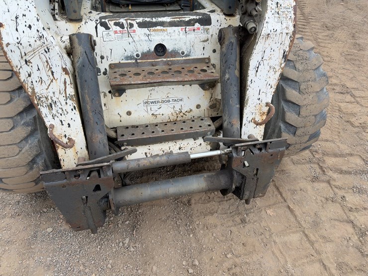 2007-bobcat-s300-image-8