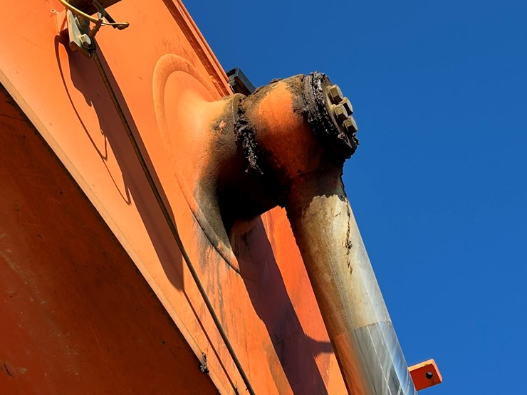 2016-hitachi-zx470-lc-6-image-27