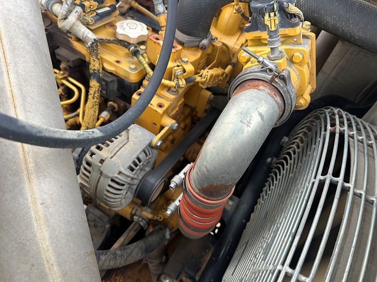 2013-john-deere-9-image-35