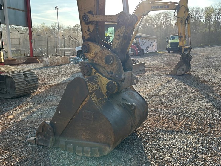 2004-caterpillar-321c-image-11