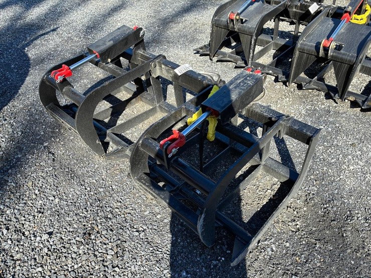 wildcat-72"-skid-steer-root-grapple-image-4