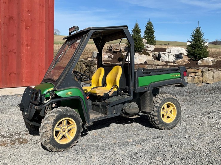 john-deere-gator-image-1