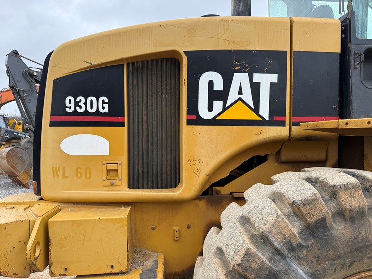 2005-caterpillar-930g-image-34