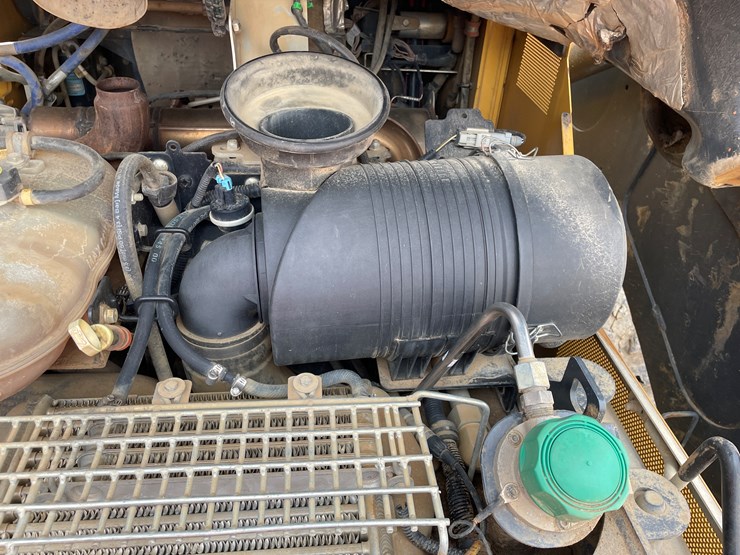 2019-deere-333g-image-34