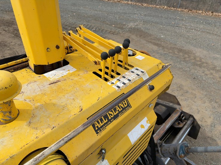 2005-gehl-1648-image-25