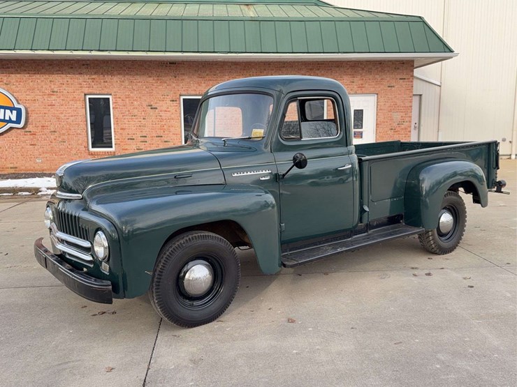 1951-international-l-112-image-1