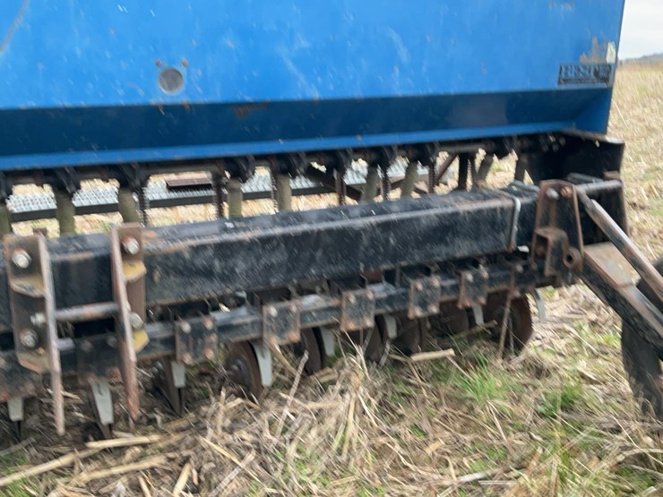 #704-•-best-grain-drill-image-21
