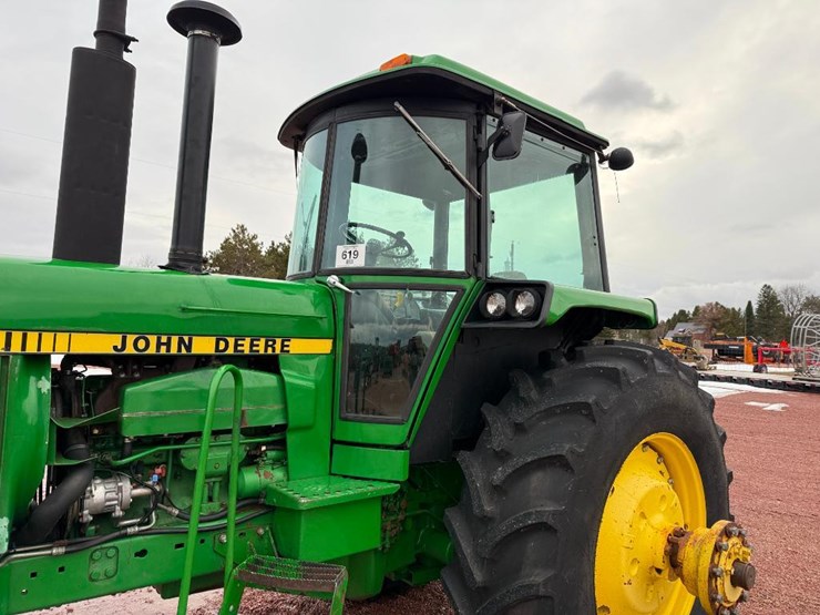 john-deere-4640-image-14