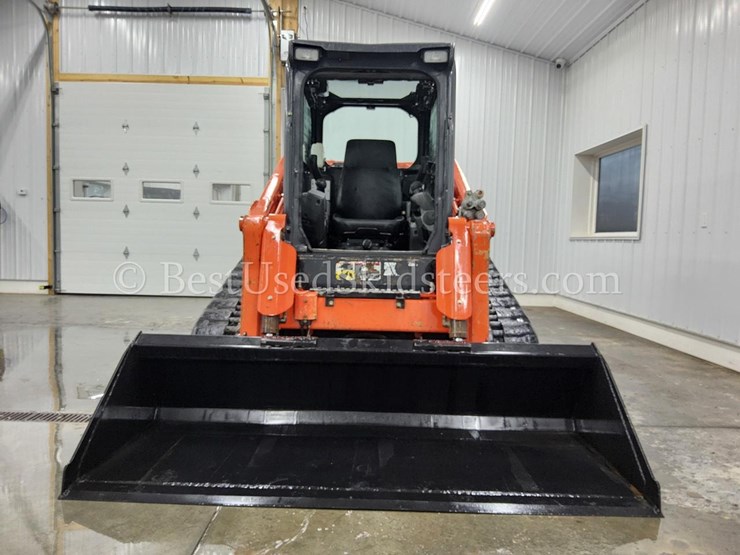 2023-kubota-svl97-2-image-8