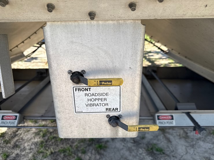 timpte-hopper-bottom-image-26