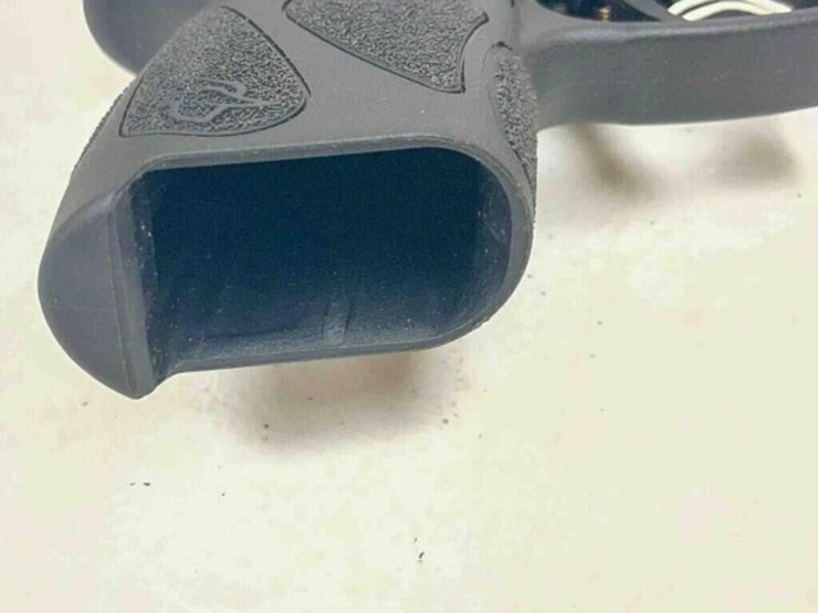 taurus-pistol-image-7