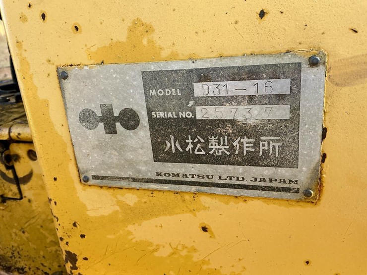 #350-•-1978-komatsu-d31-16-dozer-image-11