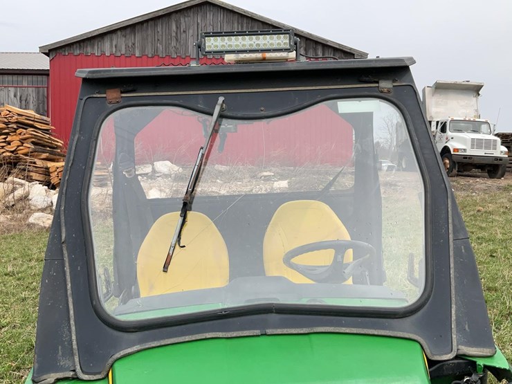 john-deere-gator-image-51
