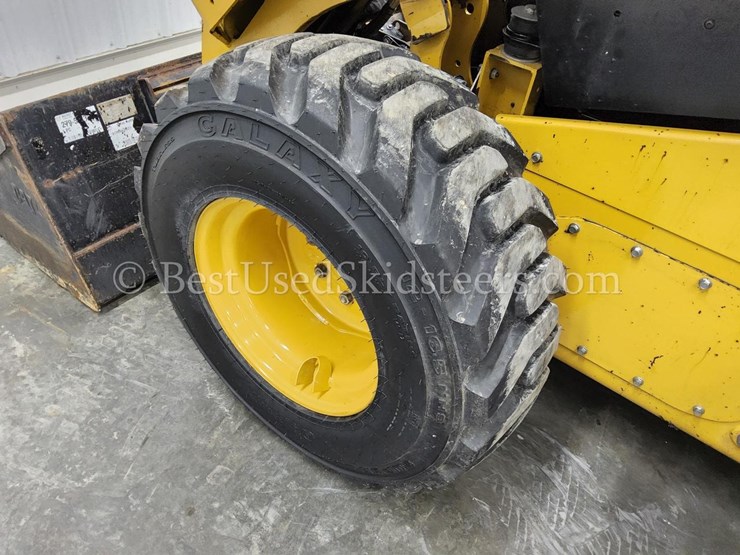 2019-caterpillar-246d3-image-9