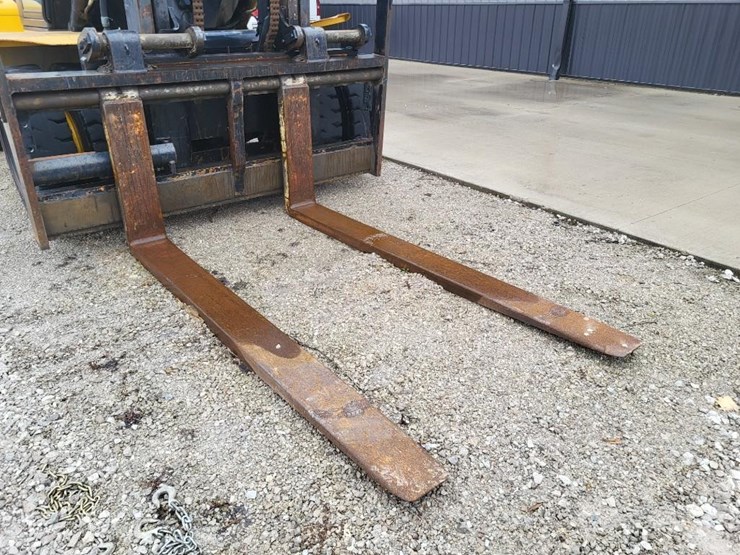 2012-yale-forklift-image-43