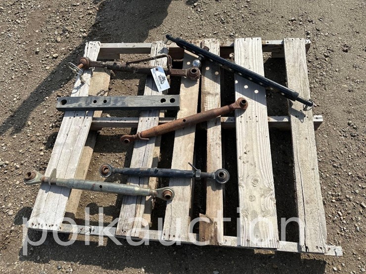 1830---top-links-&-hitches-image-1