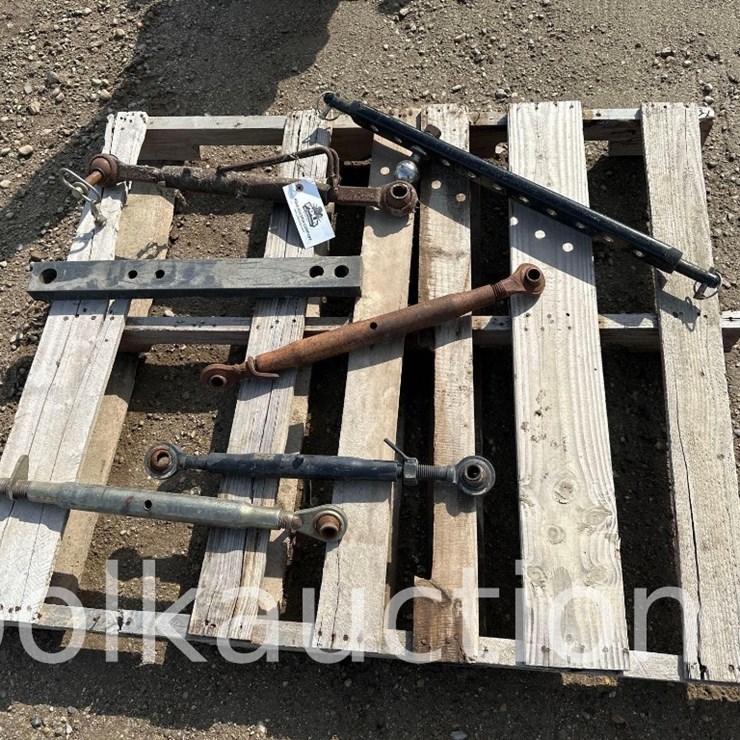 1830 - TOP LINKS & HITCHES