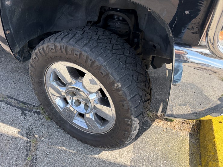 2012-chevrolet-silverado-1500-image-8